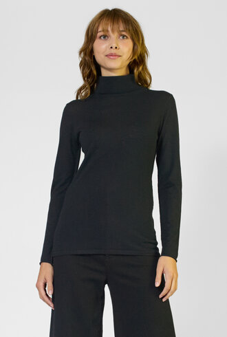 Kokun Turtleneck Black