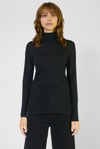 Kokun Turtleneck Black