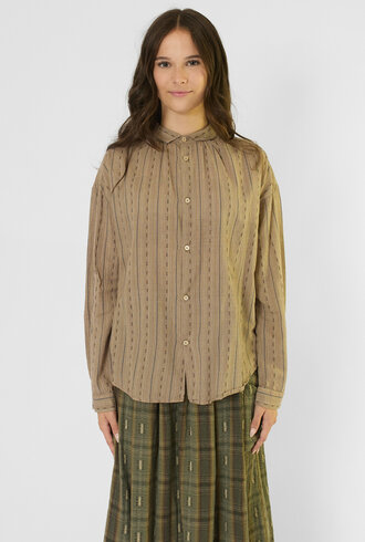 Bsbee Sandy Shirt Window