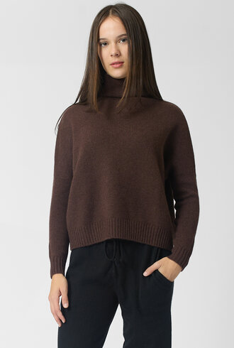 Kujten Tila Funnel Neck Sweater Chestnut