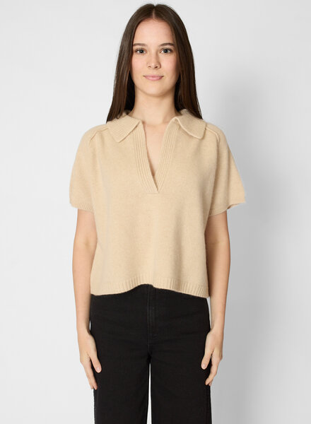Kujten Aenor Organic Cashmere Sweater Beige
