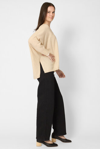 Kujten Aminie Organic Sweater