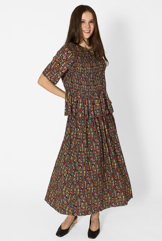 The Great The Smocked Flounce Top Garland