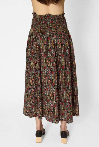 The Great The Canary Skirt Garland