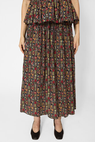 The Great The Canary Skirt Garland