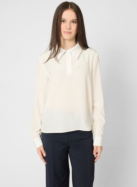 WE-AR4 The Studio Blouse White