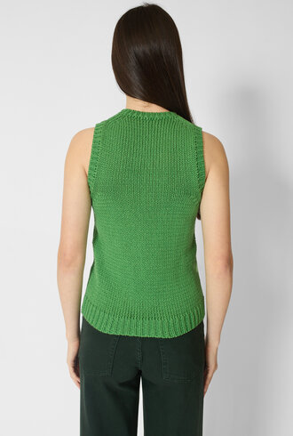 MJW. Chunky Cotton Vest Leaf