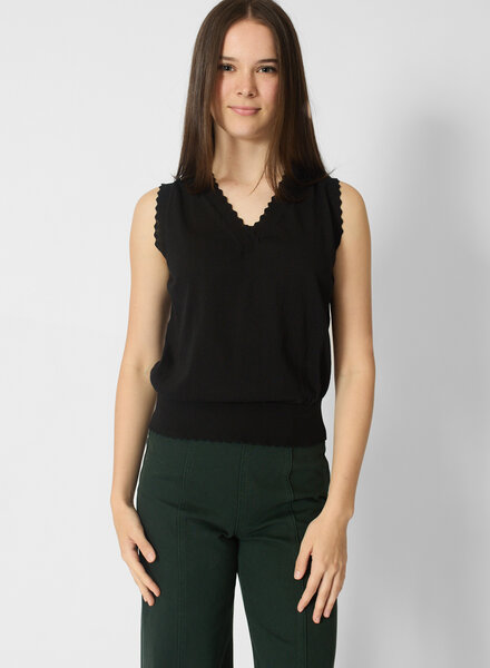 MJW. Organic Cotton Vest Black