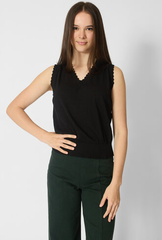 MJW. Organic Cotton Vest Black