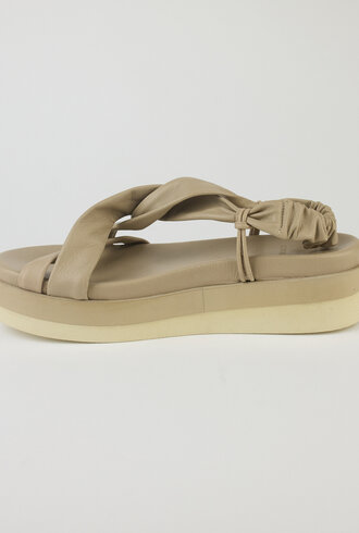 Coclico Drum Wedge Sandal Marmo