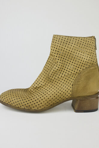 Shoto Perforated Boots Olive