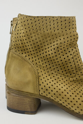 Shoto Perforated Boots Olive