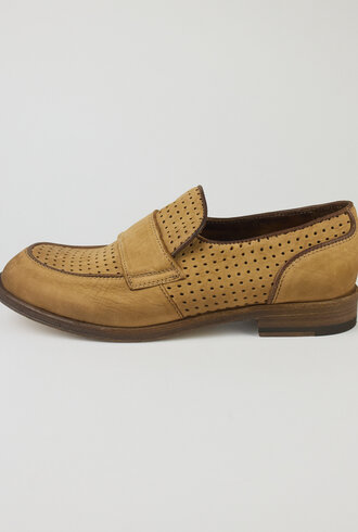 Shoto Perforated Loafer Dive Tabaco