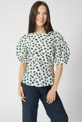 Apiece Apart Lino Top Yoyoi Cream and Navy
