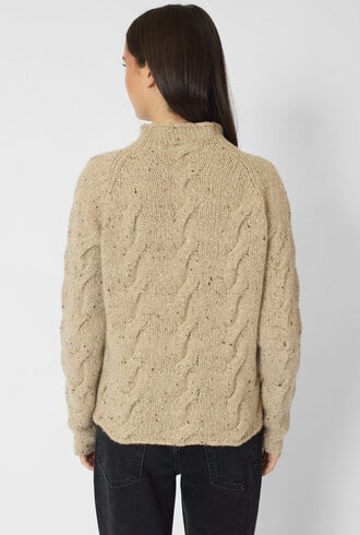 MJW. Donegal Cable Cashmere Pullover Oat