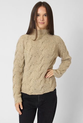 MJW. Donegal Cable Cashmere Pullover Oat