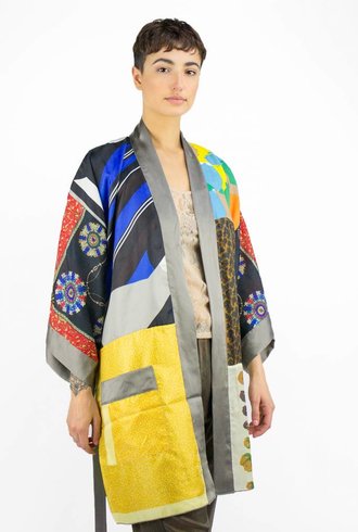 Burning Torch Vintage Scarf Kimono
