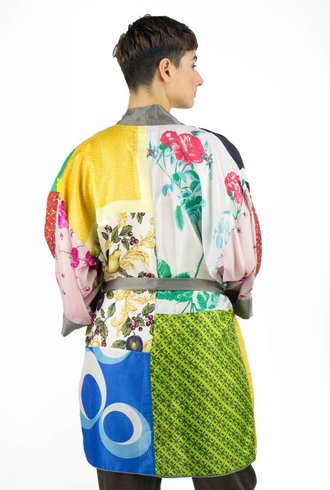 Burning Torch Vintage Scarf Kimono