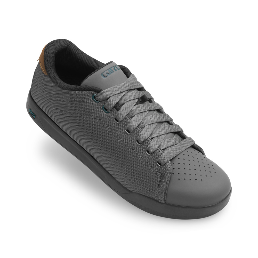 Giro Deed Shoes Men s Dark Shadow Cyclezone Rotorua Ltd