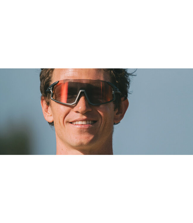 Stash Sunglasses Matte Gunmetal with Clarion Red Fototec Lens