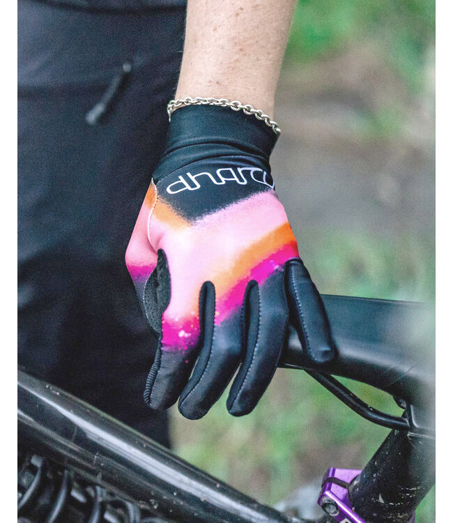 Dharco Woman's Trail Glove - Firebird