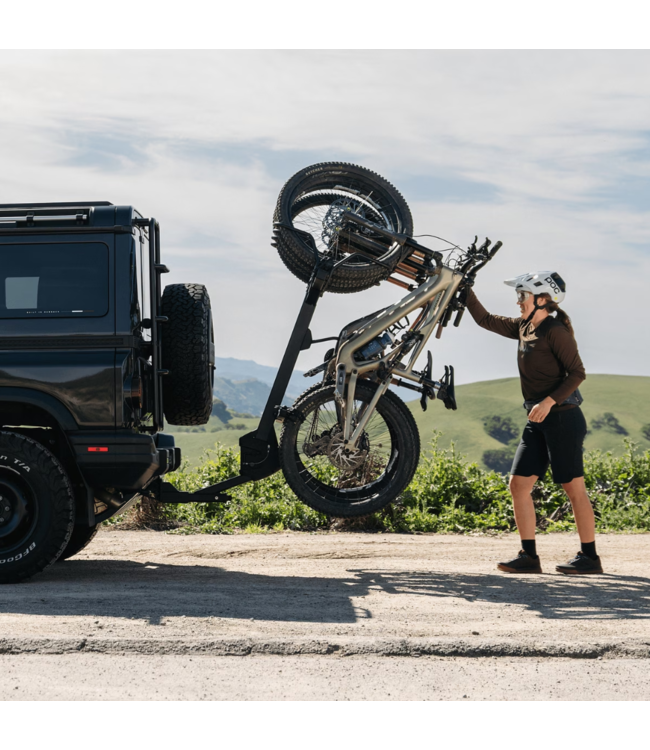 Thule ReVert Vertical Hitch Bike Rack - 4 Bike