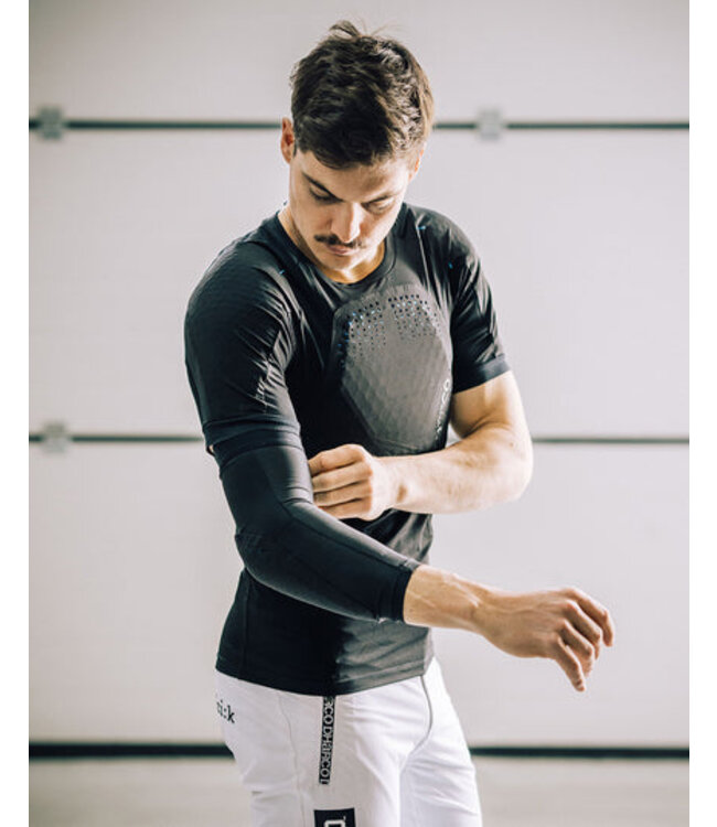 Dharco Gravity Elbow Pad