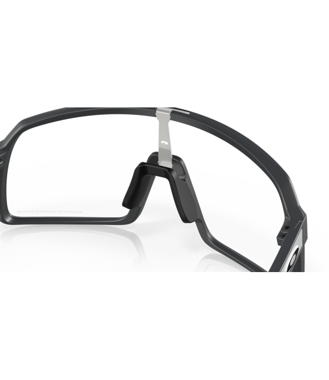 Oakley Sutro - Matte Carbon / Photochromic Lens