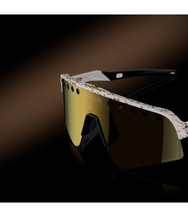 Oakley Sutro Lite Sweep - Red / Gold Splatter / Prizm 24K Lens