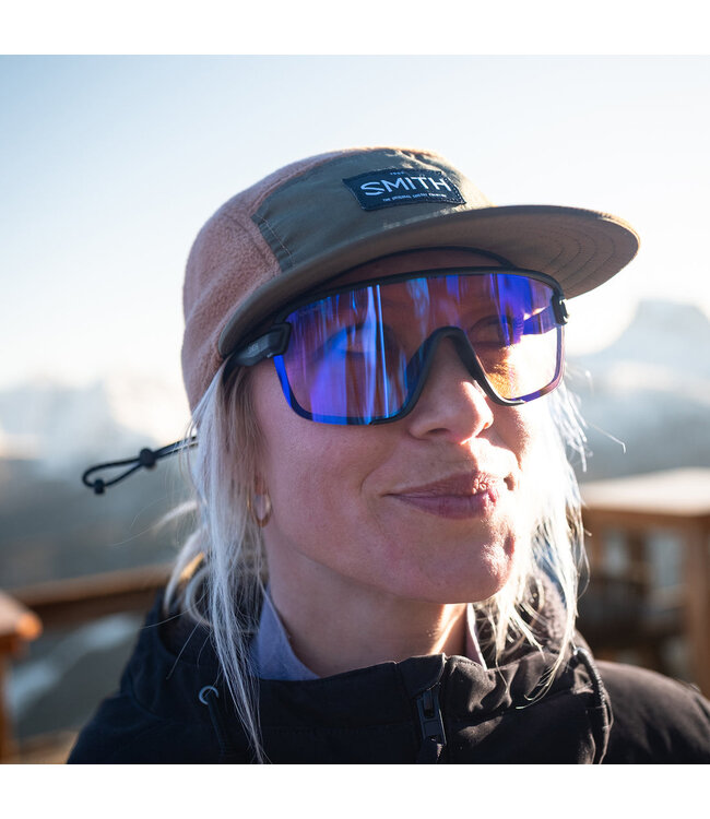 Smith Optics Bobcat - Matte Black / ChromaPop Low Light Rose Blue Mirror