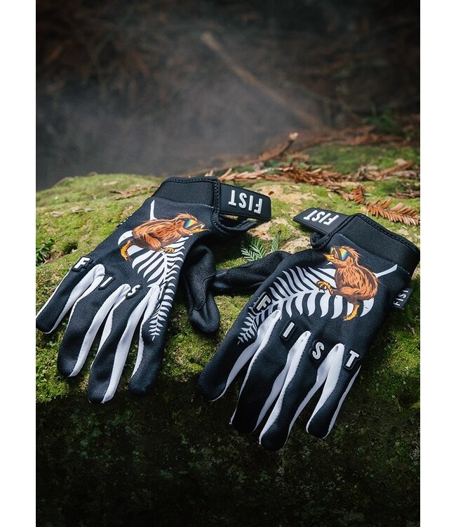 FIST Youth Glove - Flying Kiwi