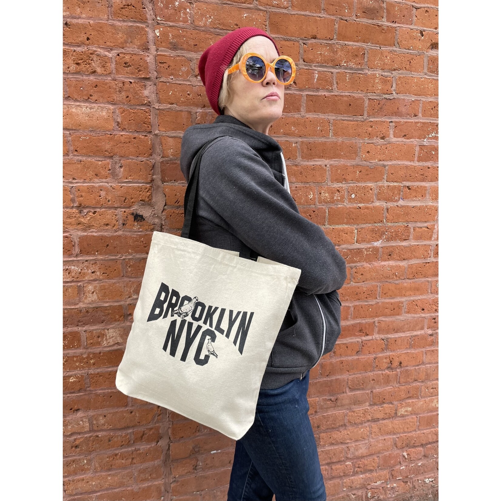 Brooklyn Classic Tote with Pigeons