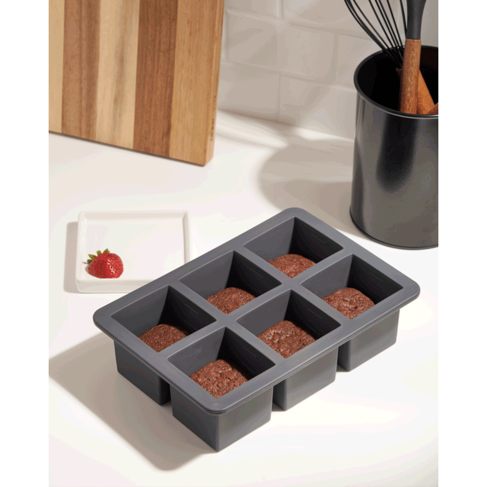 Cup Cube Freezer Tray in Charcoal