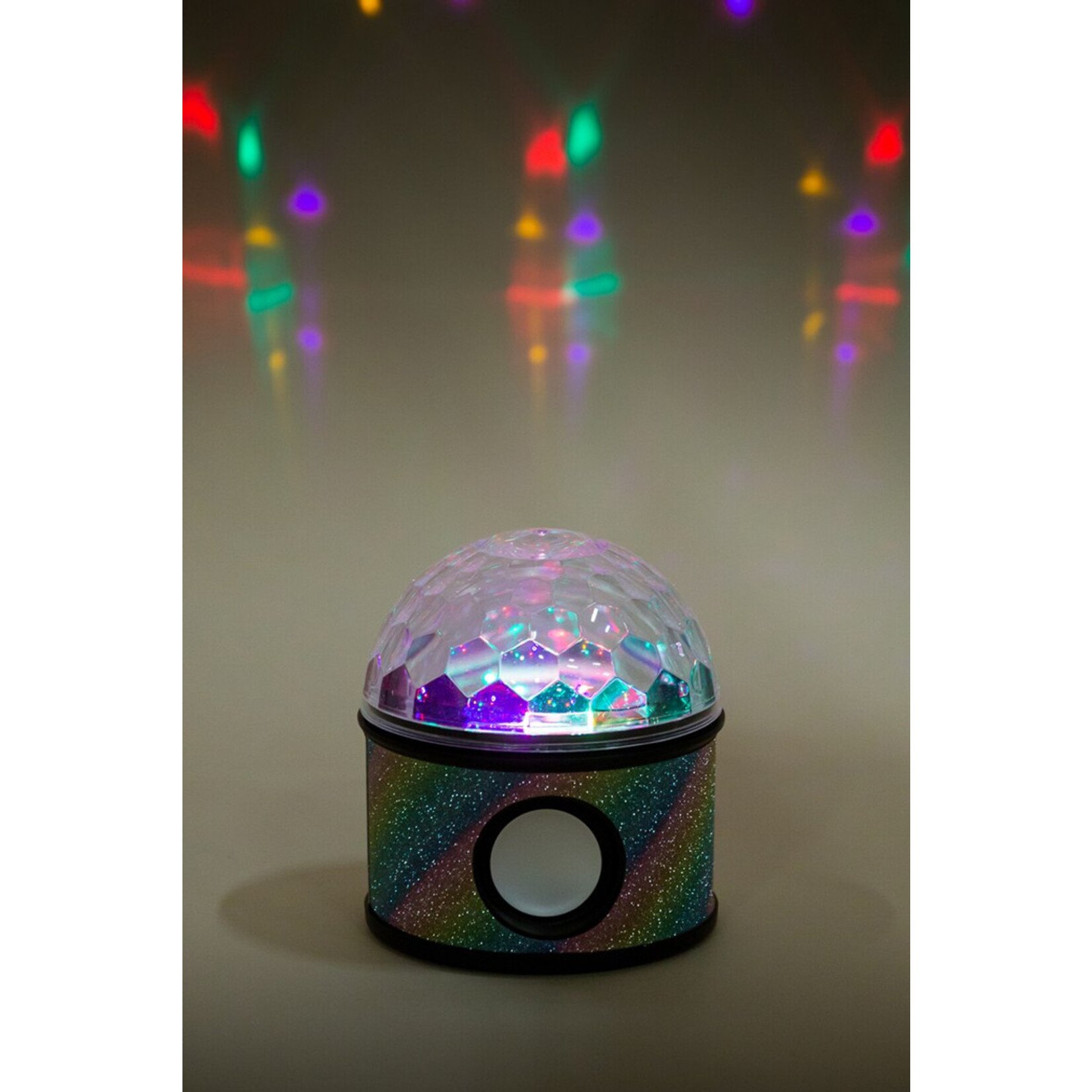 Funlight Bluetooth Speaker in Rainbow