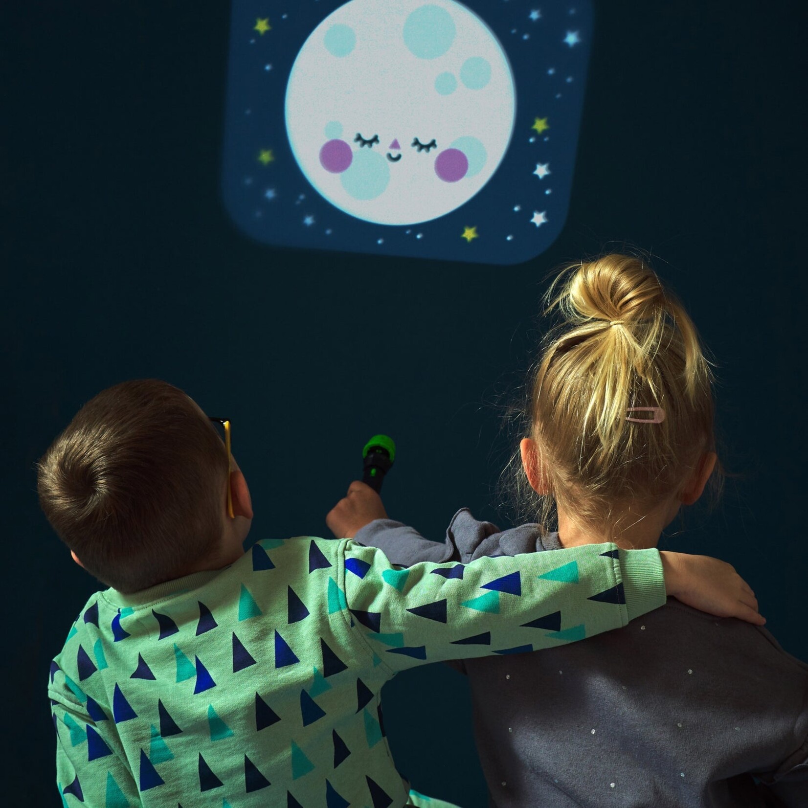 Kikkerland Kidoki Space Storybook Flashlight