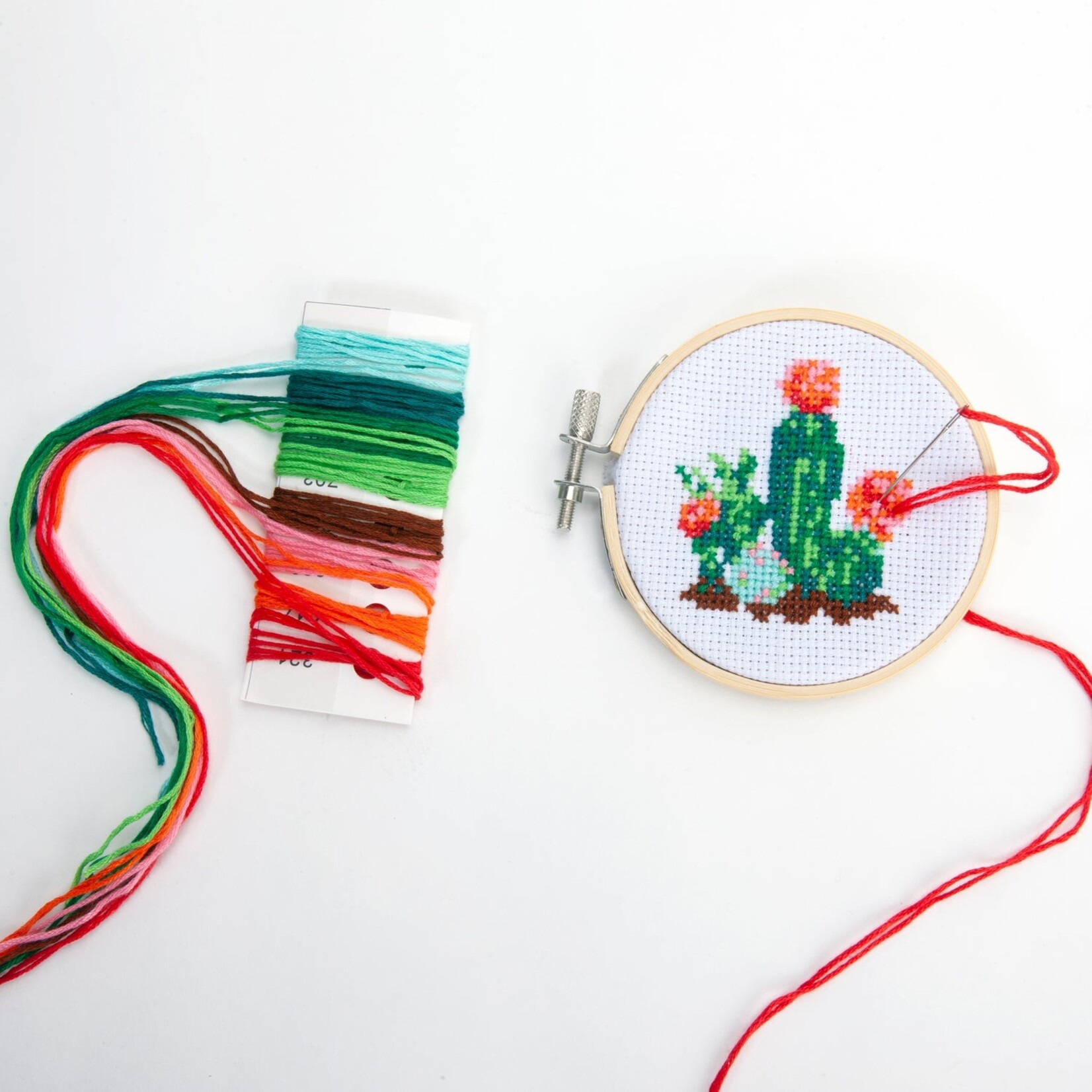Kikkerland Cactus Mini Cross Stitch