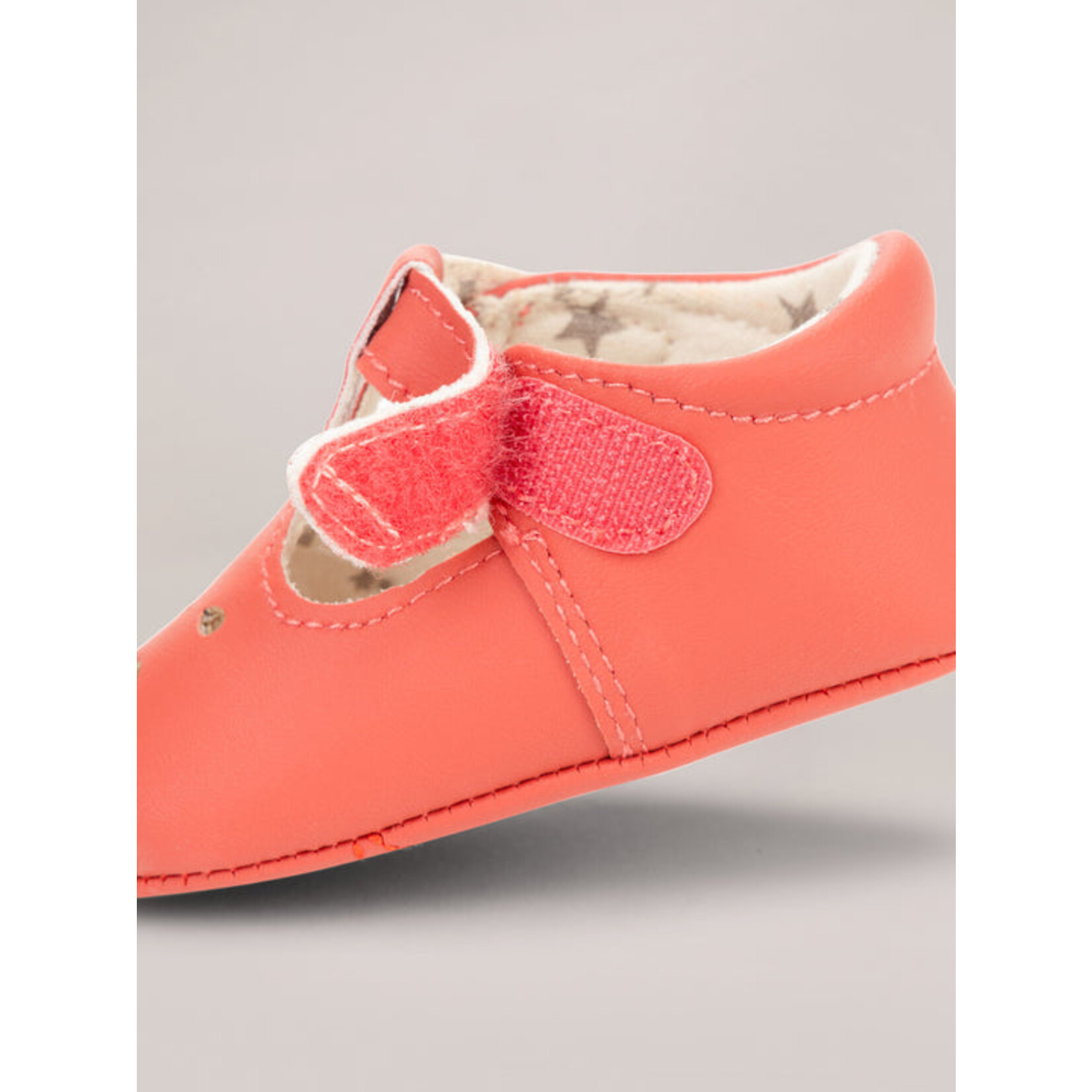 Mary Janes : 6-9M in Strawberry Pink