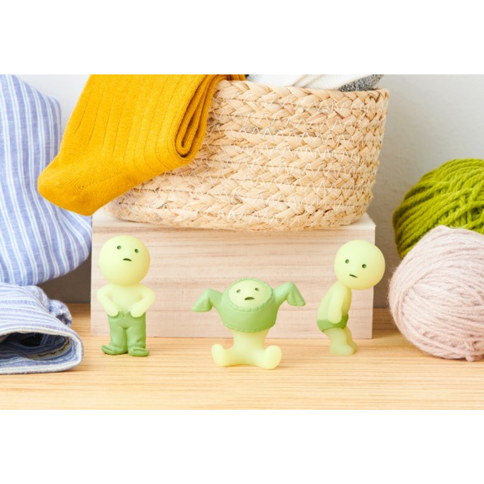 Dreams USA Smiski Dressing Series