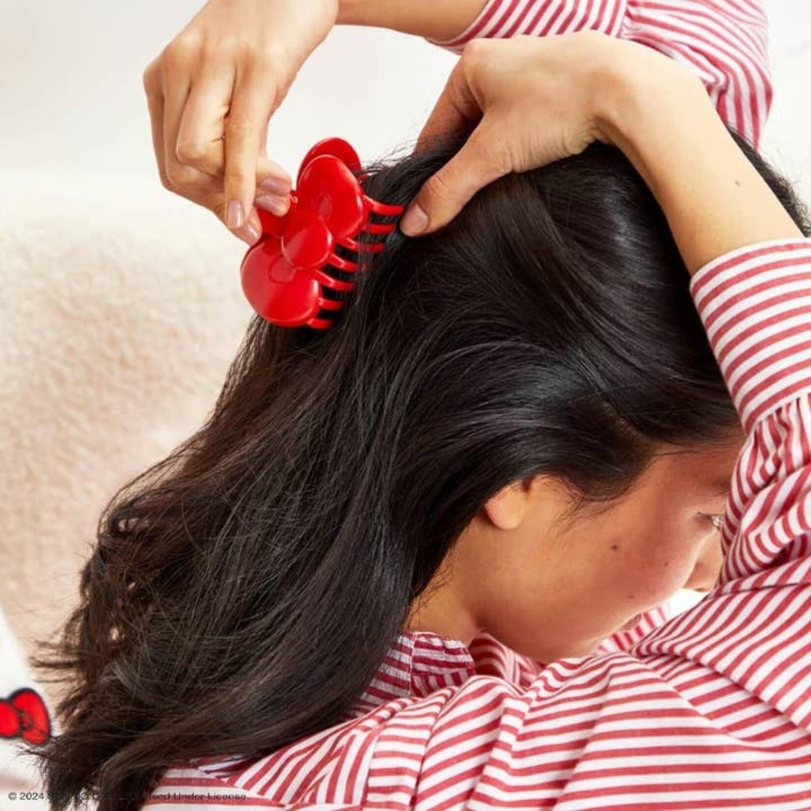 Kitsch Hello Kitty's Bow Hair Claw