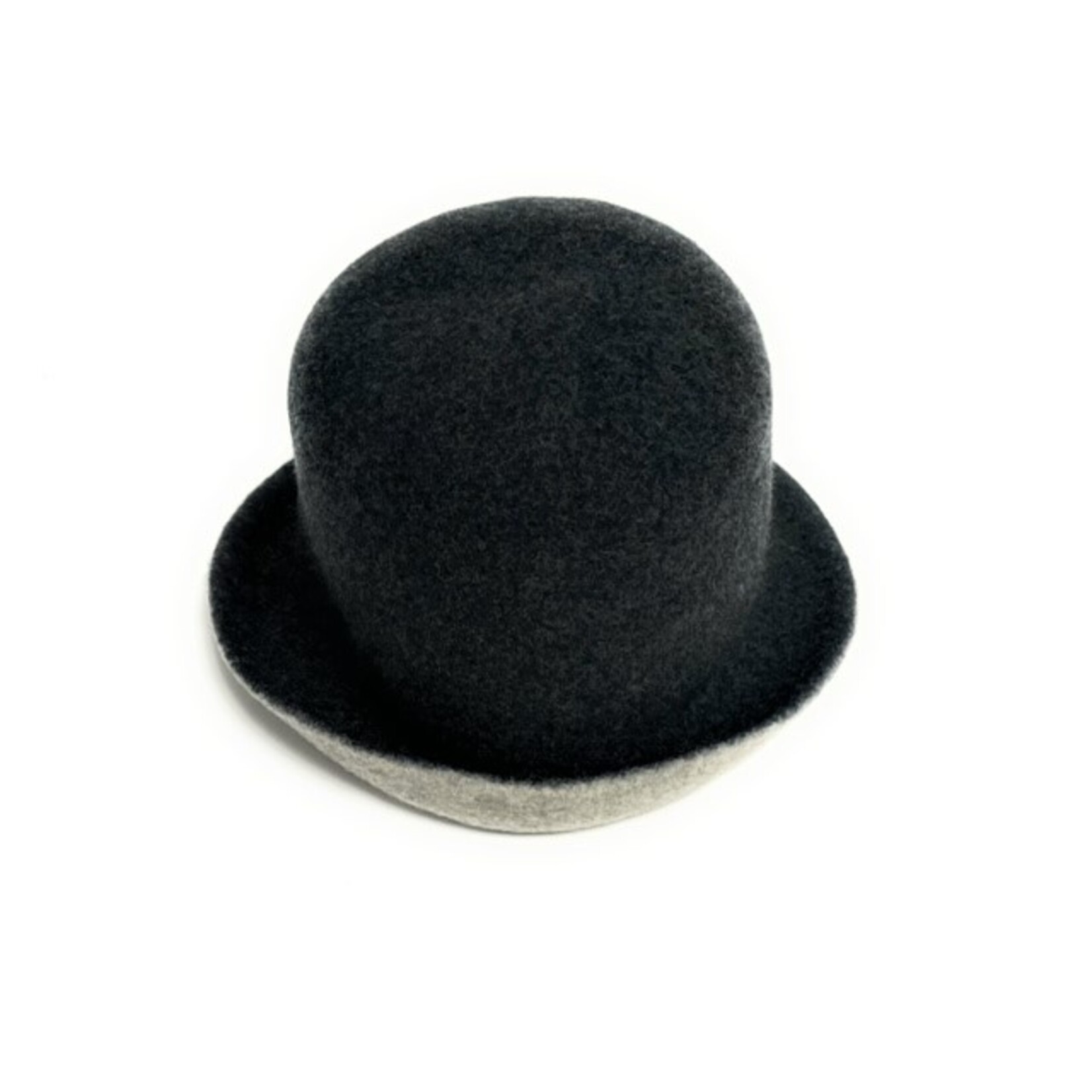 Wool Reversible Cloche Hat in Black/Grey