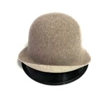 Wool Reversible Cloche Hat in Oatmeal/Beige