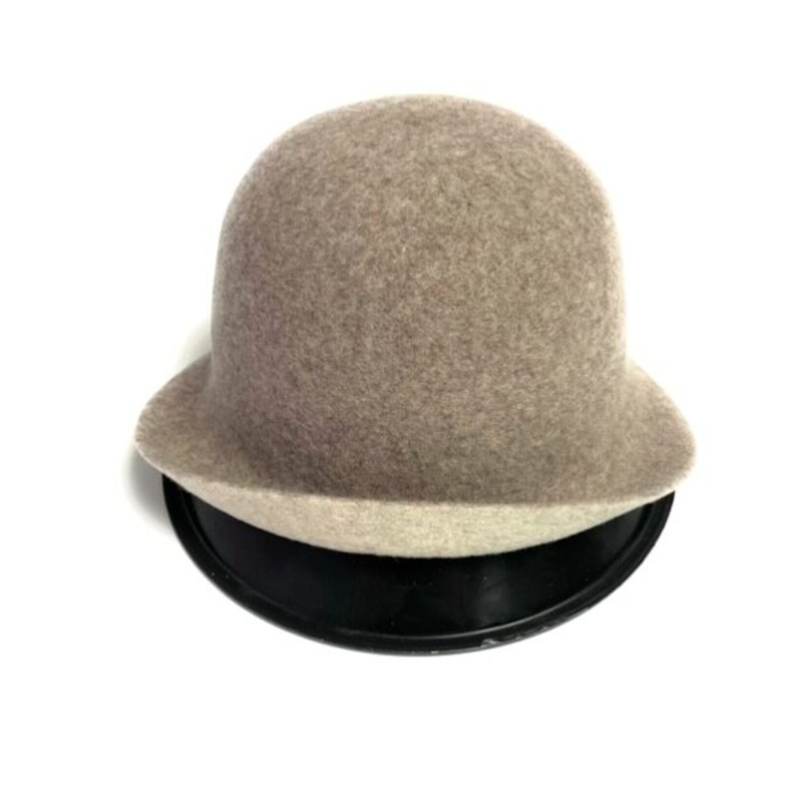 Wool Reversible Cloche Hat in Oatmeal/ Beige