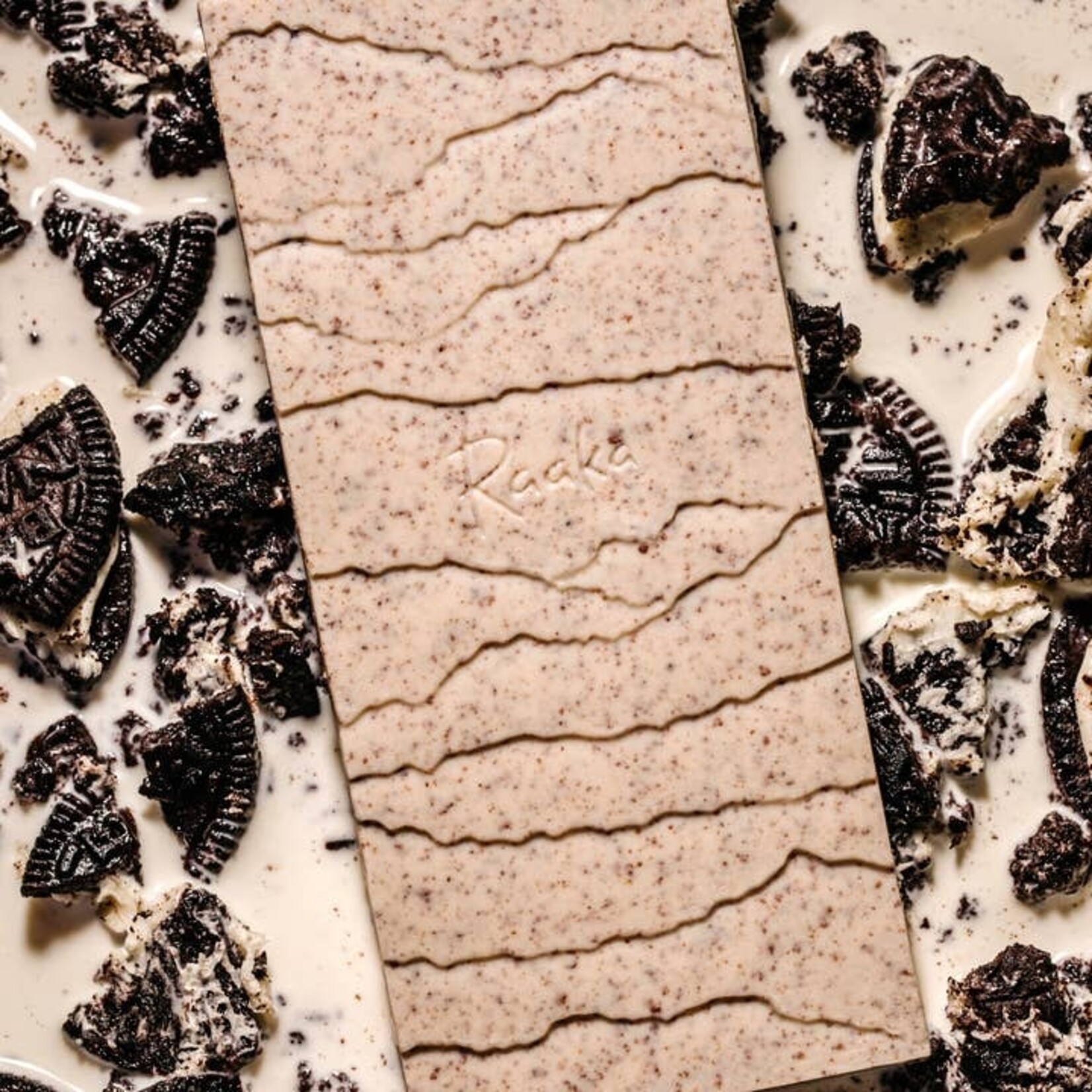 Raaka Cookies & Cream Chocolate Bar