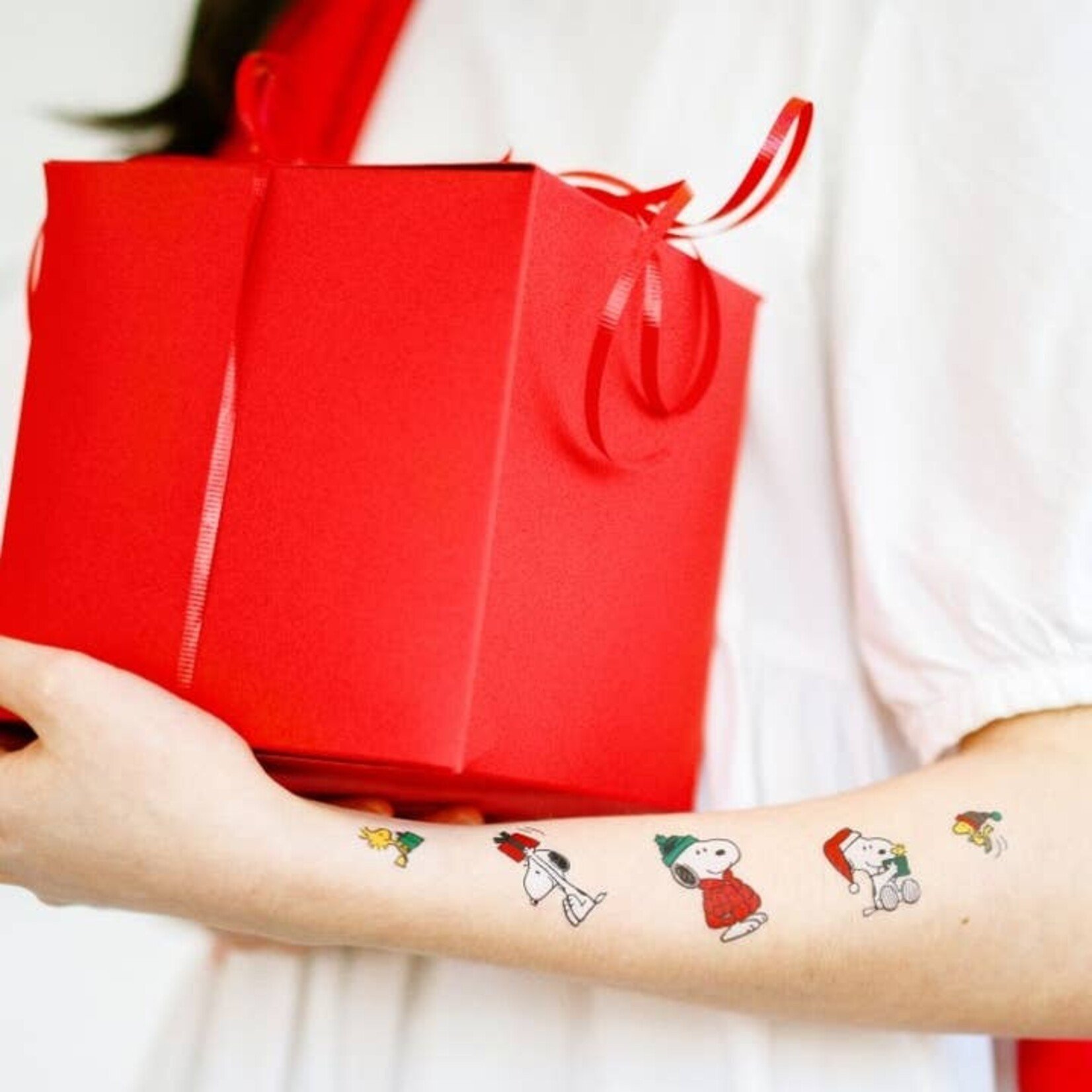 Tattly Peanuts Holiday Tattly Sheet