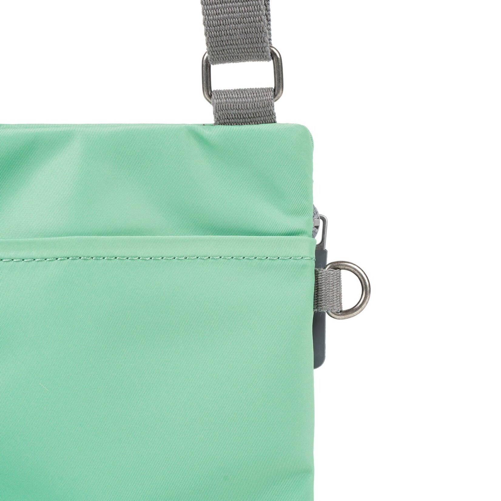 Chelsea Crossbody  in Matcha