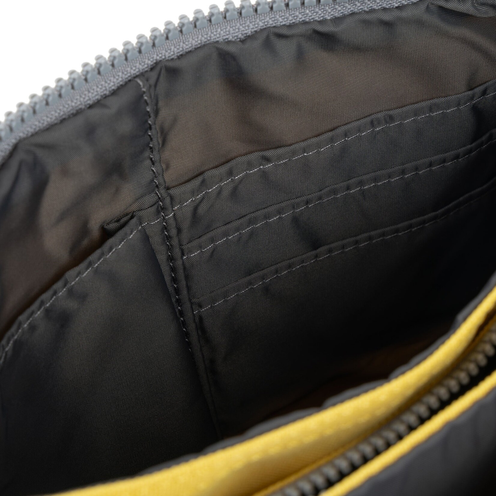 Carnaby XL in LemonCarnaby XL Crossbody  in Lemonadeade