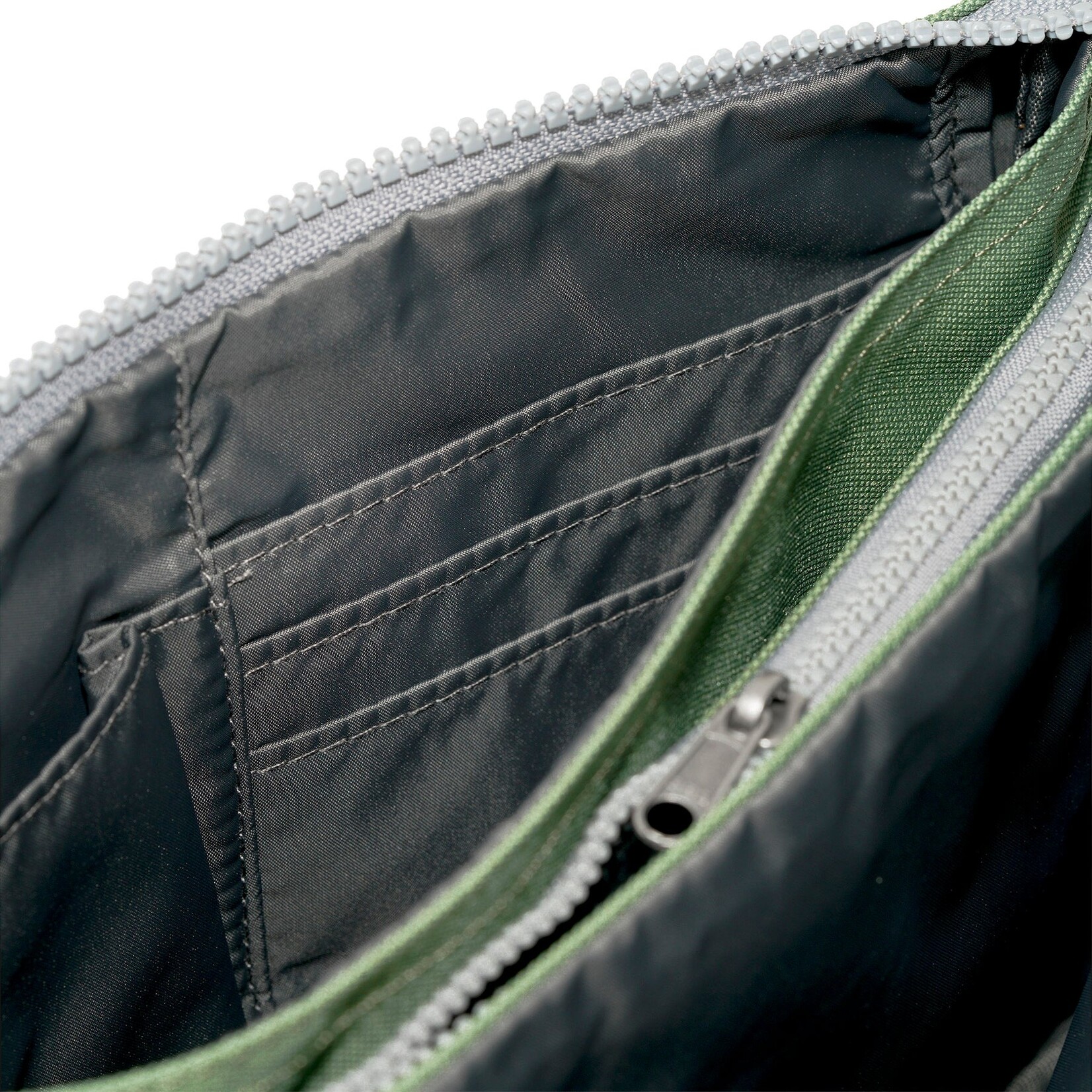 ori Carnaby XL Crossbody in Granite