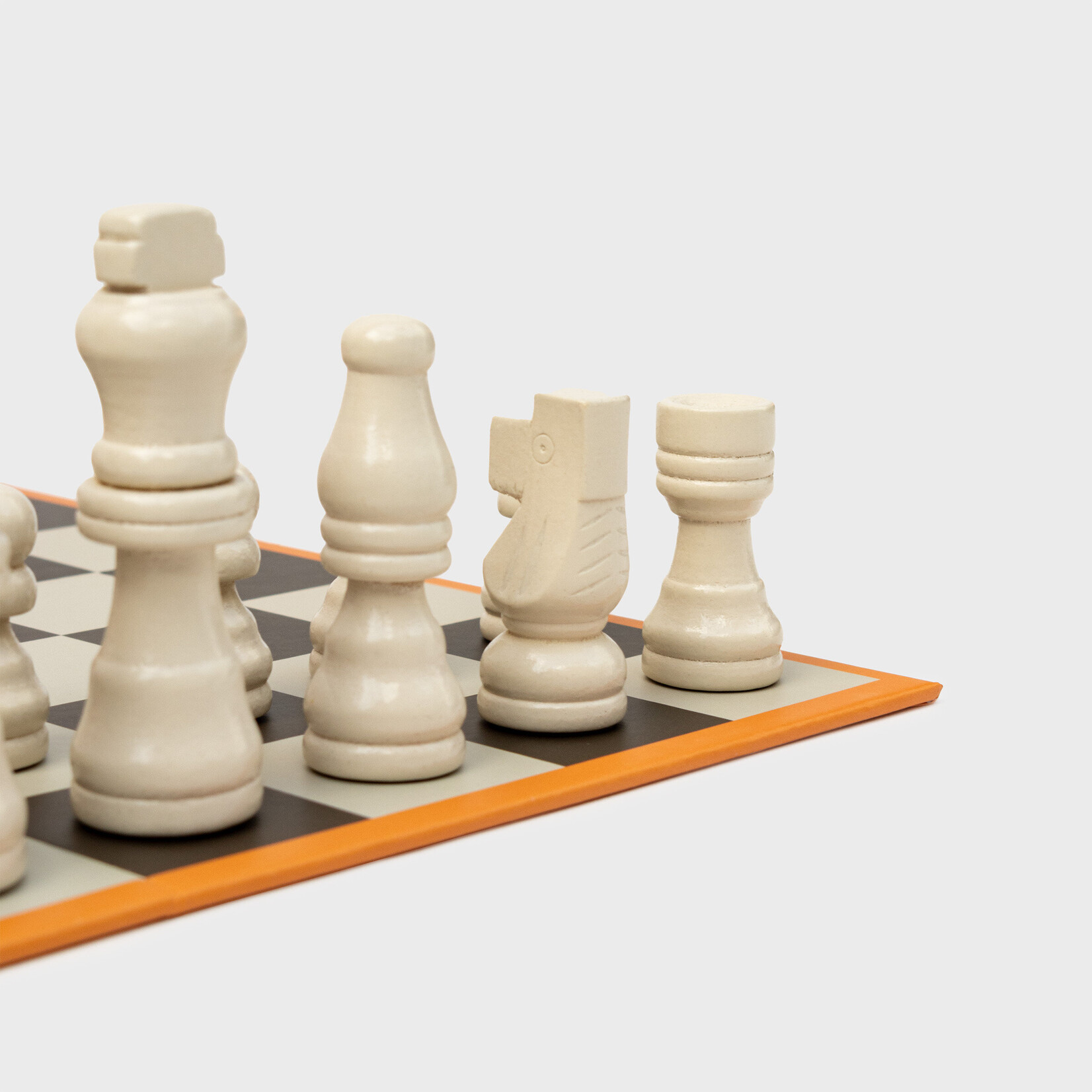 Suck UK Chess Set