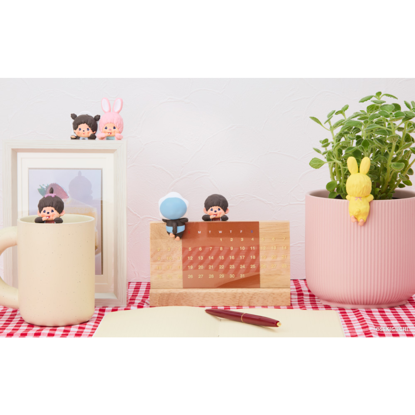 Dreams USA Monchhichi Hippers