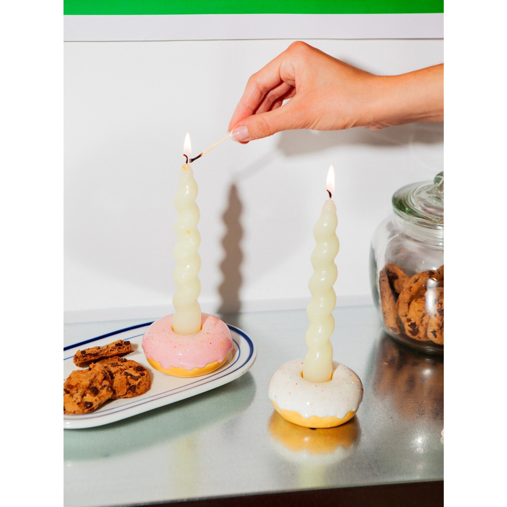 doiy White Donut Candle Holder